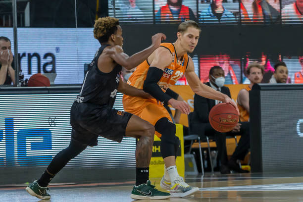 稳定的防守 稳定的防守