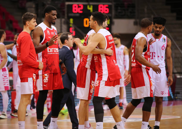 特别是在应 特别是在应